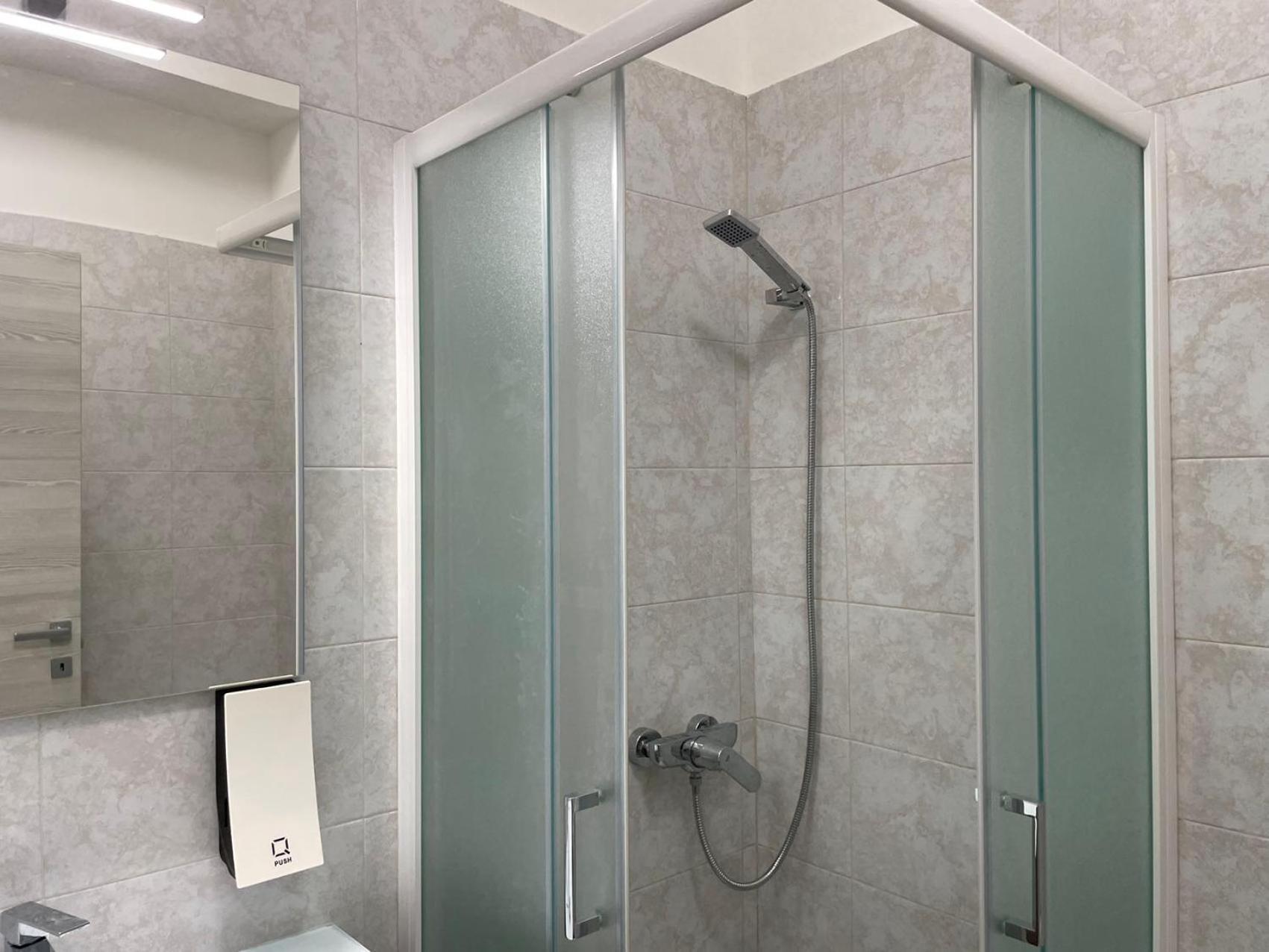 Nuovo Confortini Rooms Sunday Verona Quarto foto