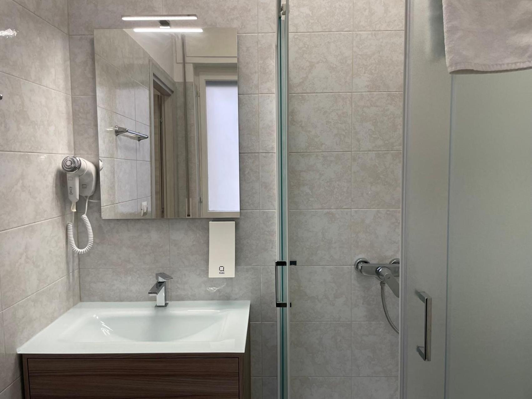 Nuovo Confortini Rooms Sunday Verona Quarto foto